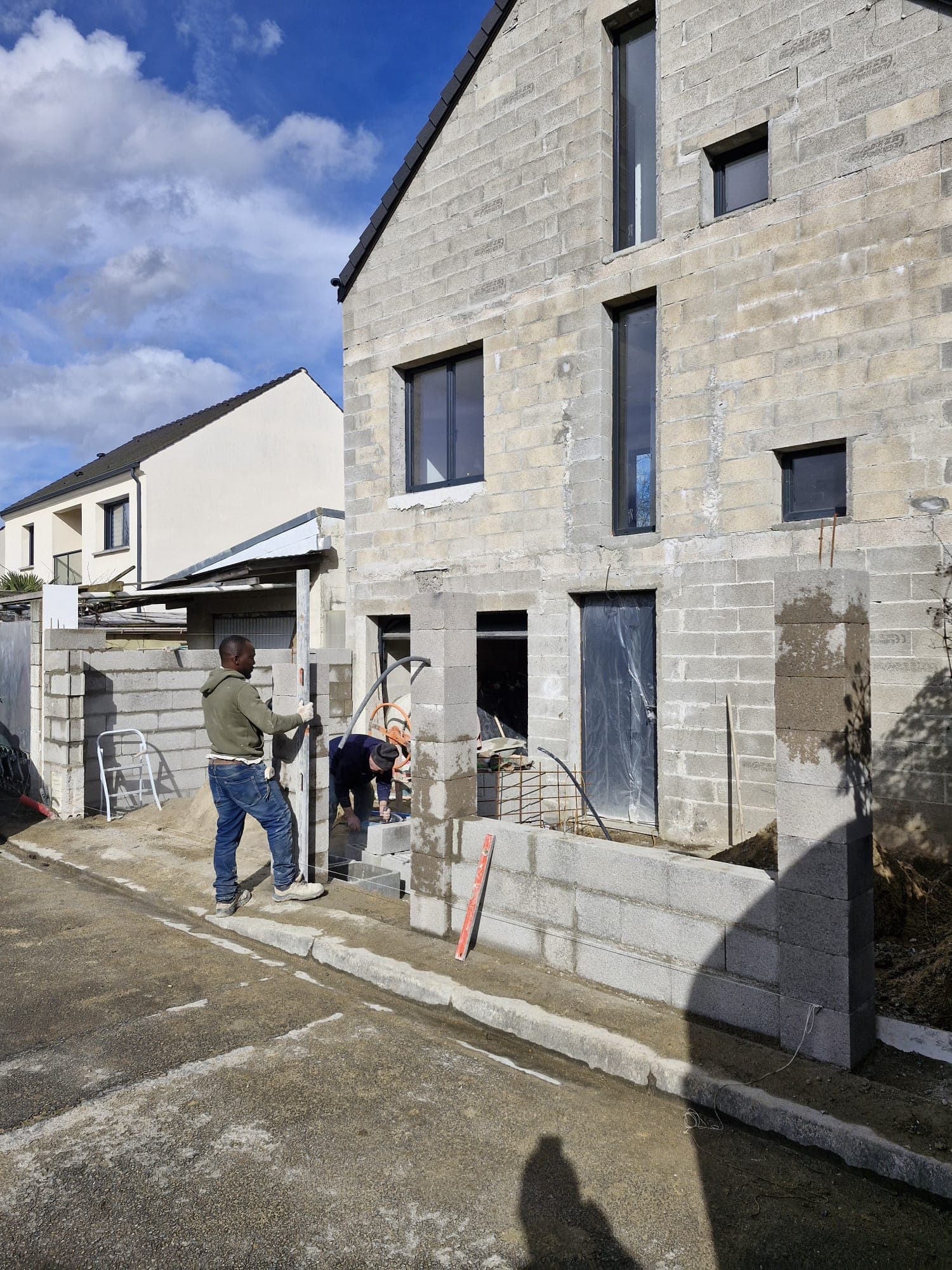 Construction d'une maison individuelle — Saint-Brice-sous-Forêt — vue 1